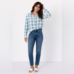 NWT Lulus Women's MEDIUM Naturally Cute Light Blue Plaid Button-Up Top Viscose B